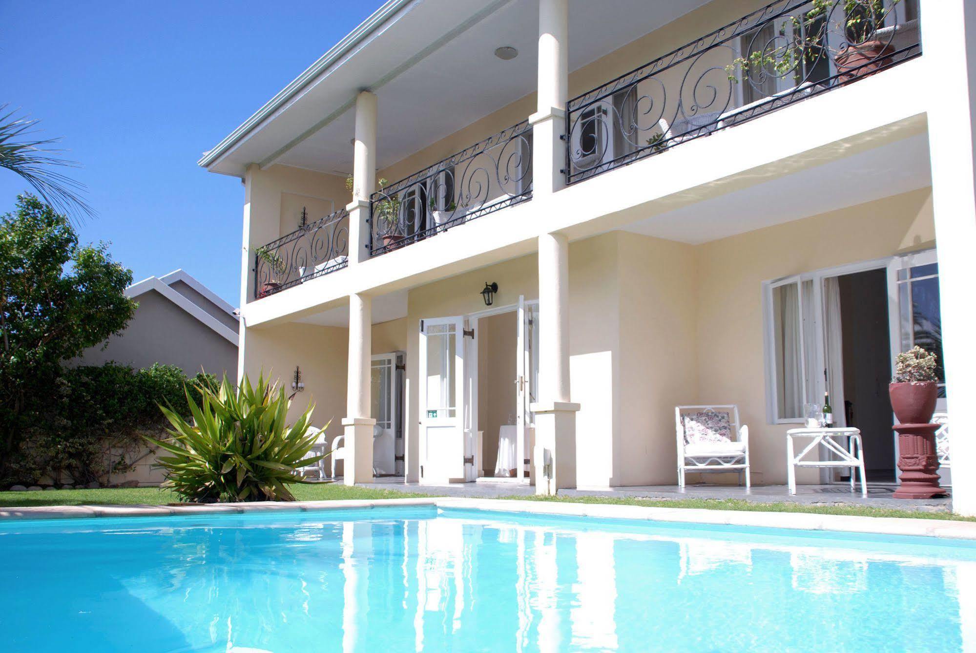 Mandalay Guest House Plettenberg Bay Exterior foto