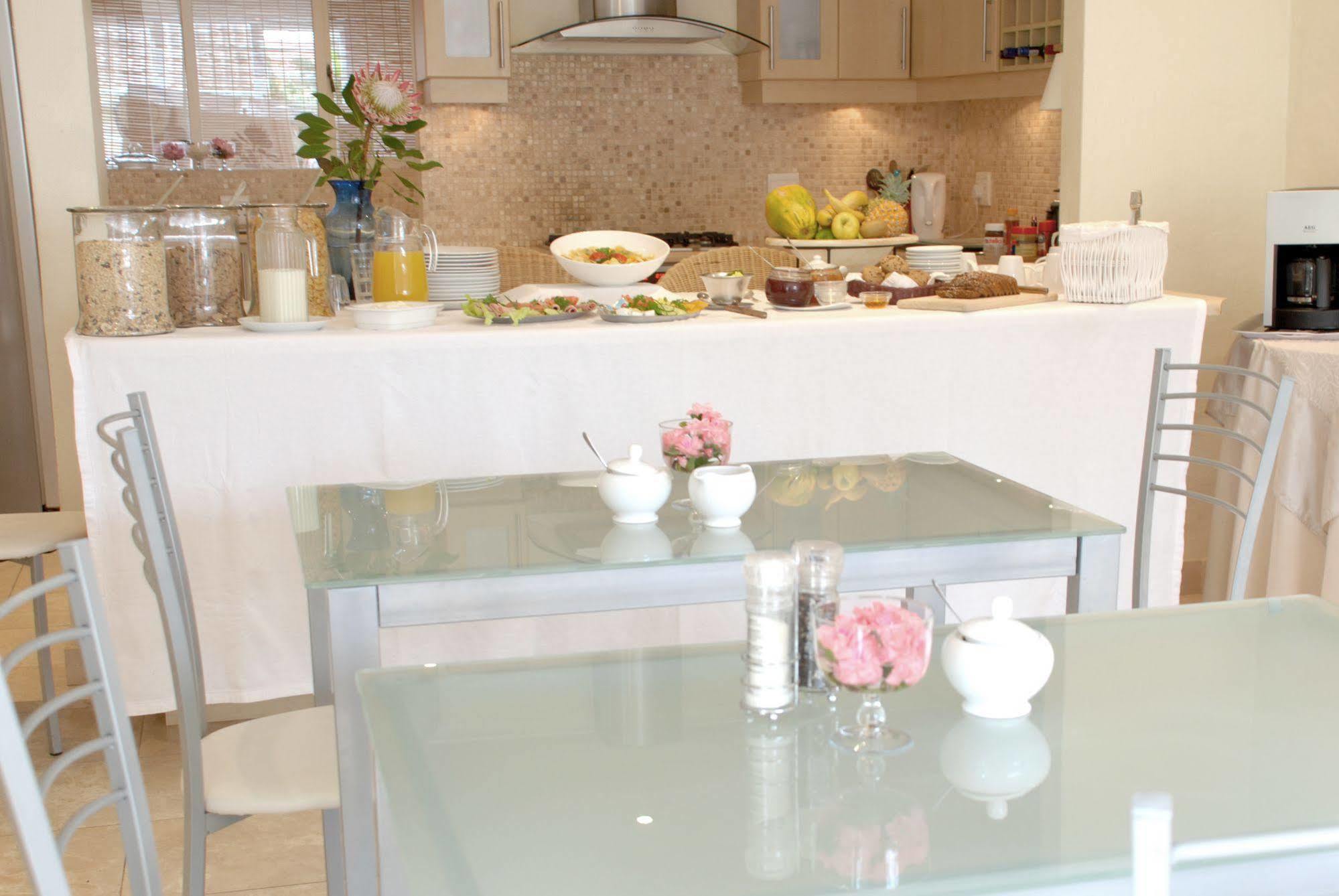 Mandalay Guest House Plettenberg Bay Exterior foto